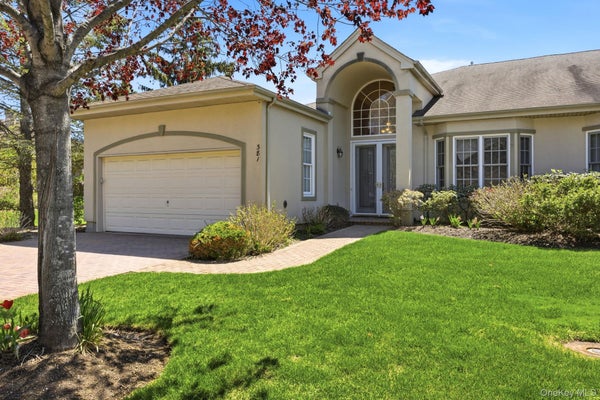 381 ALTESSA BLVD, MELVILLE, NY 11747 - Image 8bee62de787e4ba40852ee2a9fcf5f97/3429867618