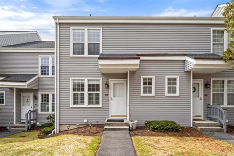 Condo For Sale - 505 Misty Hills Lane<br/> Putnam County, Carmel, NY 10512