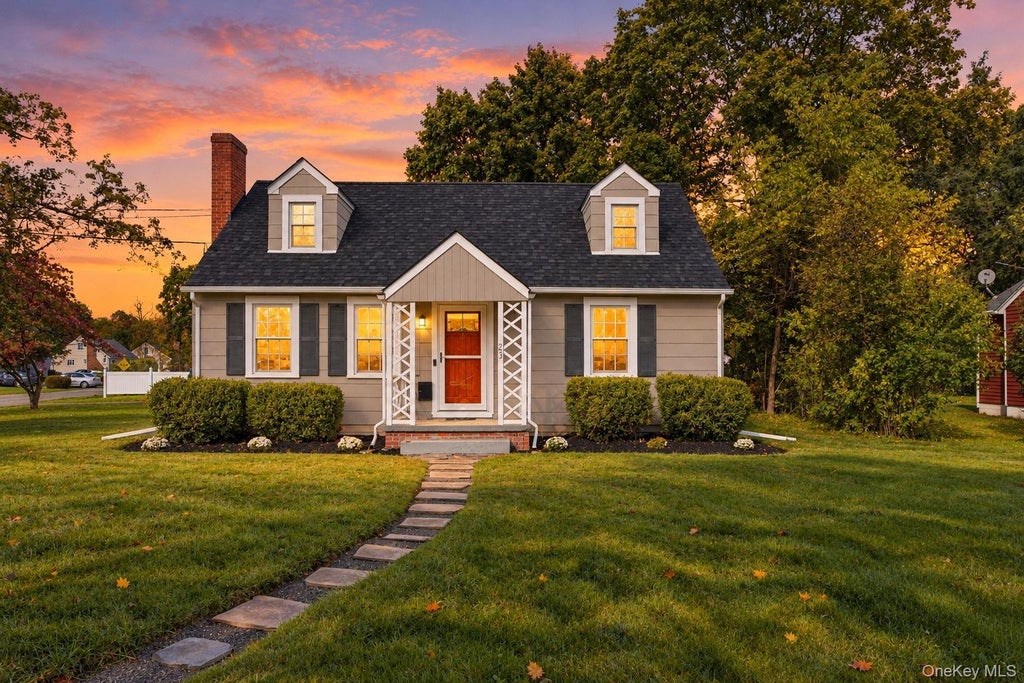 Photo of 23 Mansion Drive, Hyde Park, NY 12538 (MLS # 1062796)