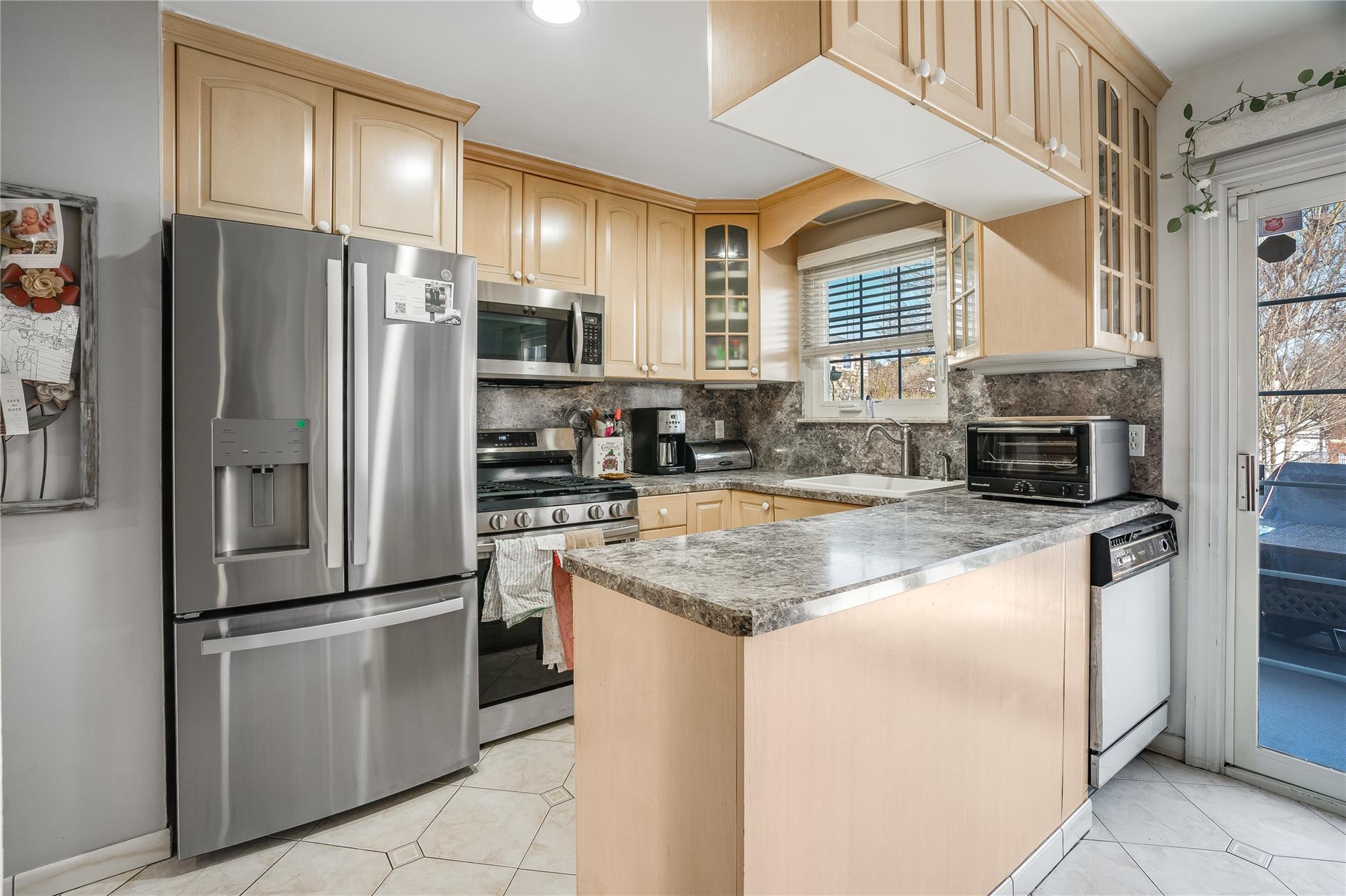 3211 Ampere Avenue, Bronx, New York image 9