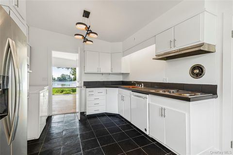 Tiny photo for 1160 GREACEN POINT Road, Mamaroneck, NY 10543 (MLS # 888677)