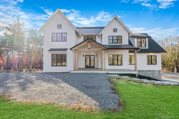 475 WEST LANE, AQUEBOGUE, NY 11931 - Image 8bfcf7d1b337af99992e571d6fb59c2f/539065791