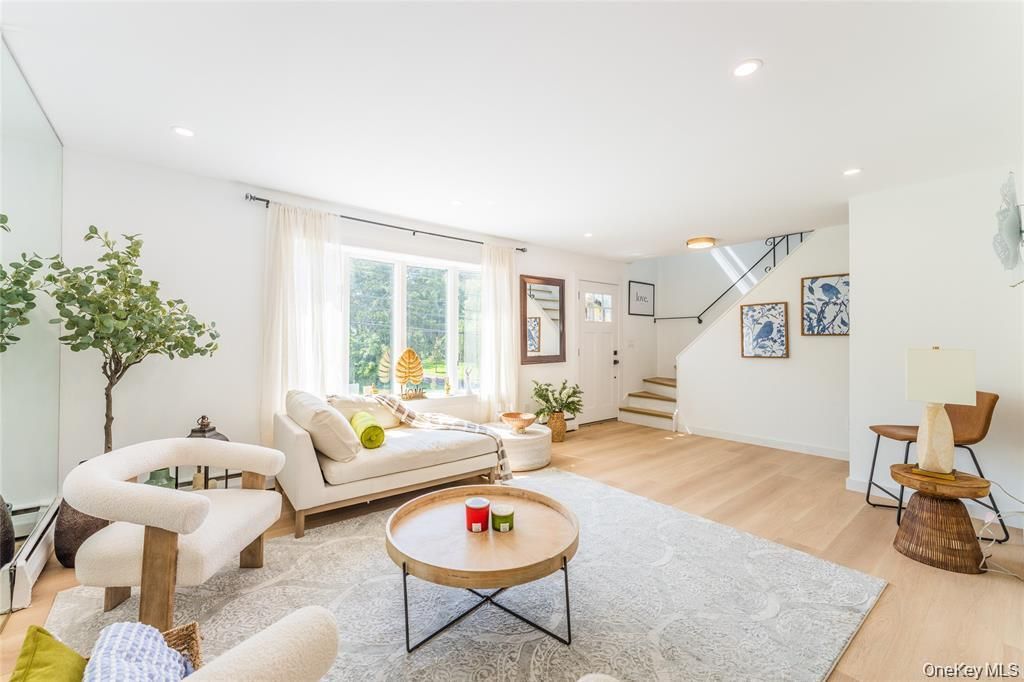 Photo of 120 Glenwood Road, Glenwood Landing, NY 11547 (MLS # 961956)