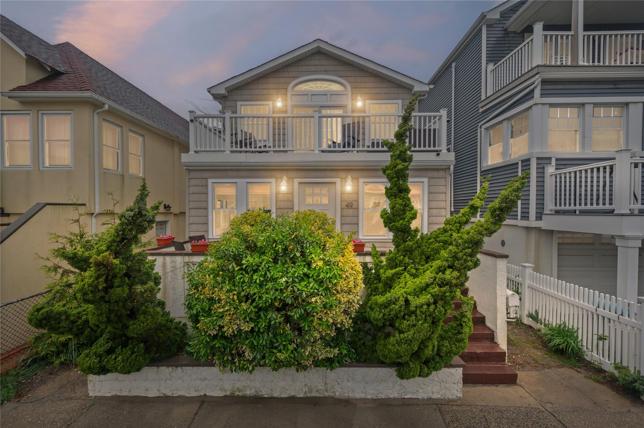 49 Oregon Street, Long Beach, New York image 2