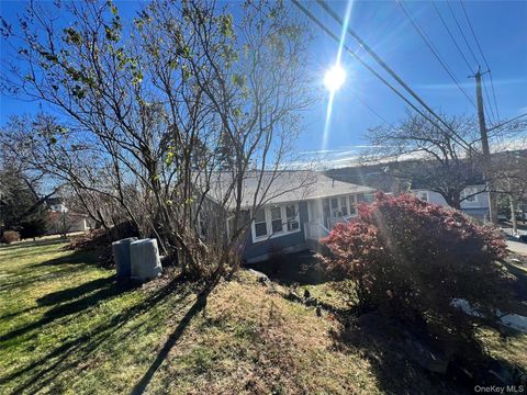 Homes For Sale - 8 Maple Avenue<br/> Tarrytown, NY 10591