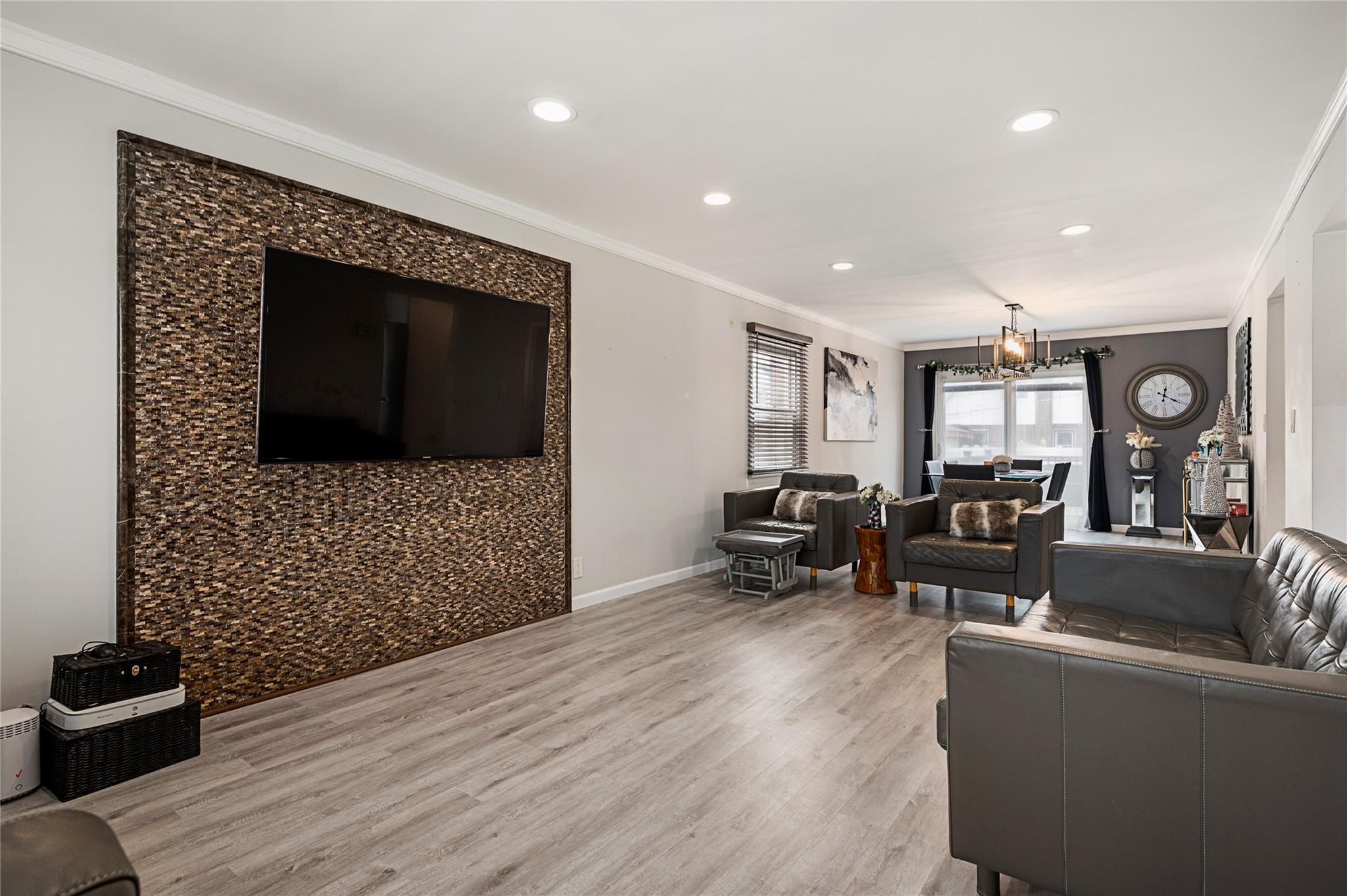 82-30 266th Street, Floral Park, New York image 5