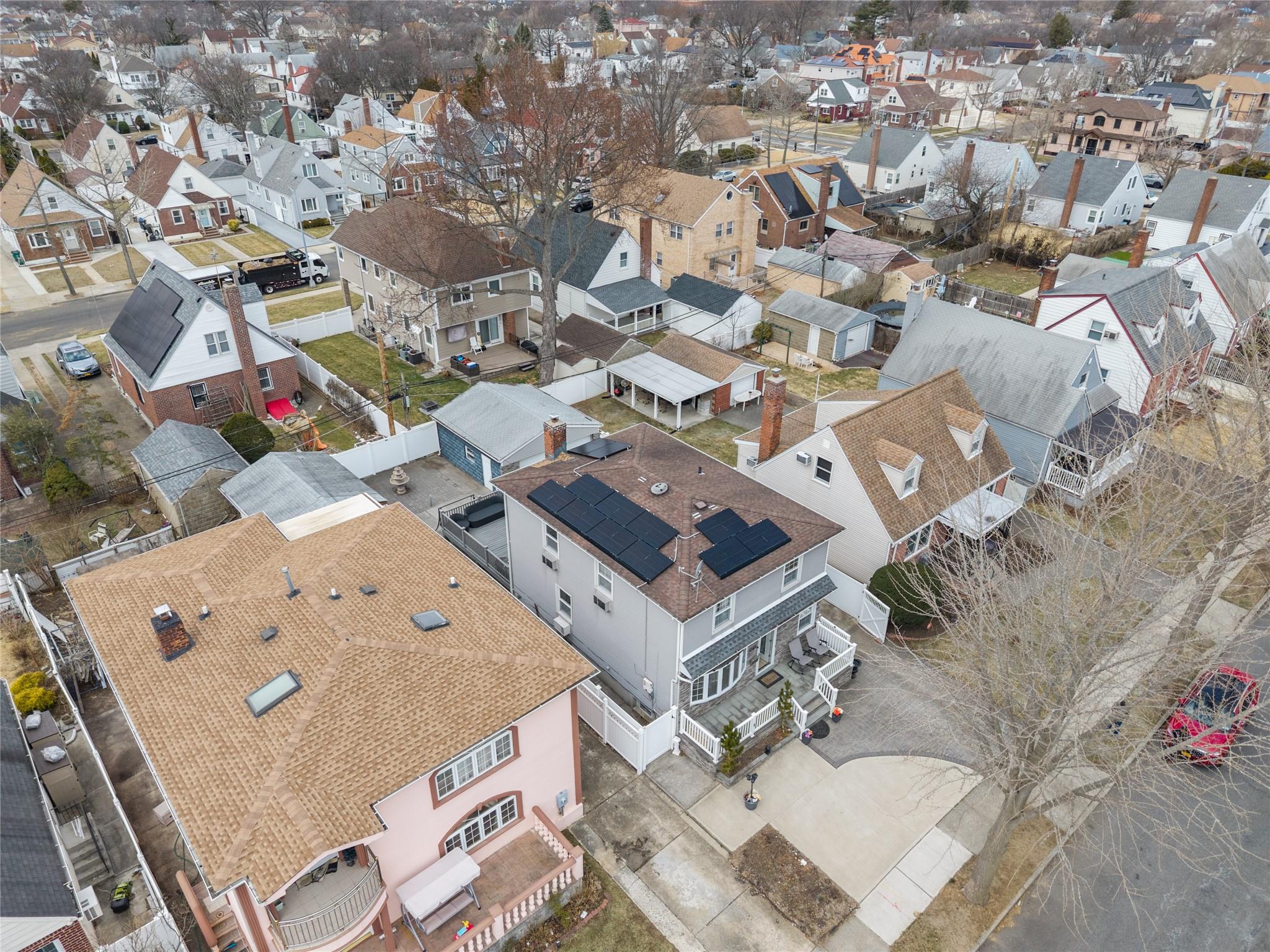82-30 266th Street, Floral Park, New York image 28