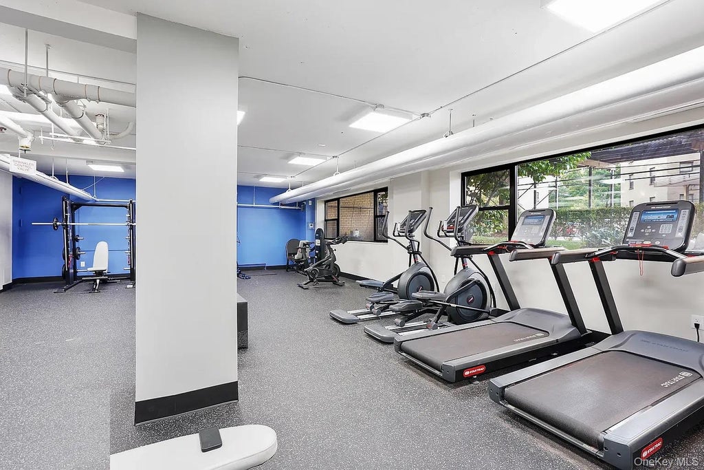Photo of 9 W FORDHAM HILL RD #7H, Bronx, NY 10468 (MLS # 1047557)