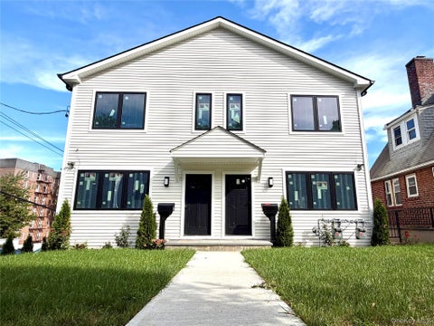 Multifamily For Rent - 44 New Avenue<br/> Westchester County, Yonkers, NY 10704