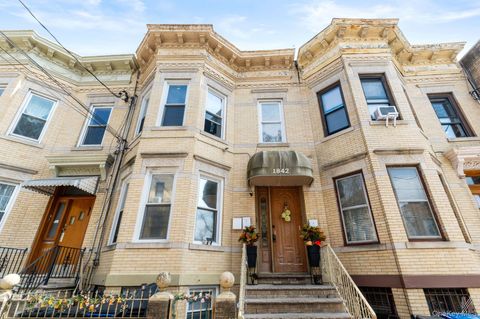 1842 Norman Street, Ridgewood, NY 11385 - MLS#: 979640