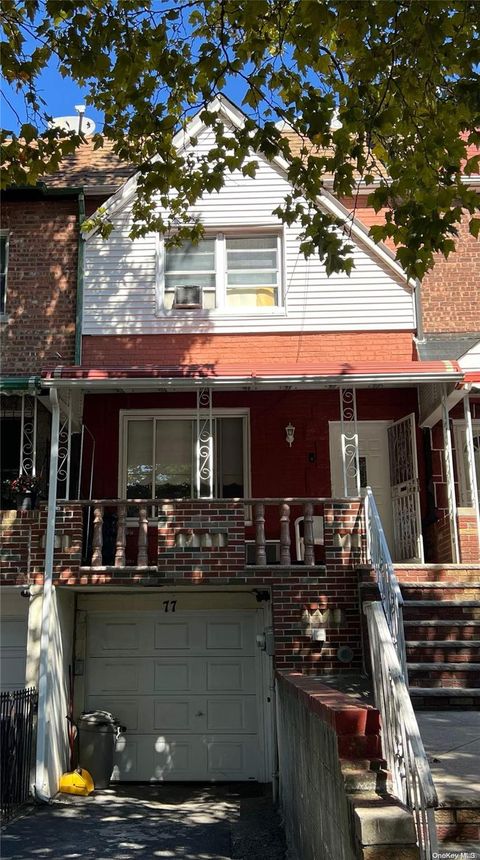 Townhouse For Sale - 77 E 91st Street<br/> Brooklyn, NY 11212