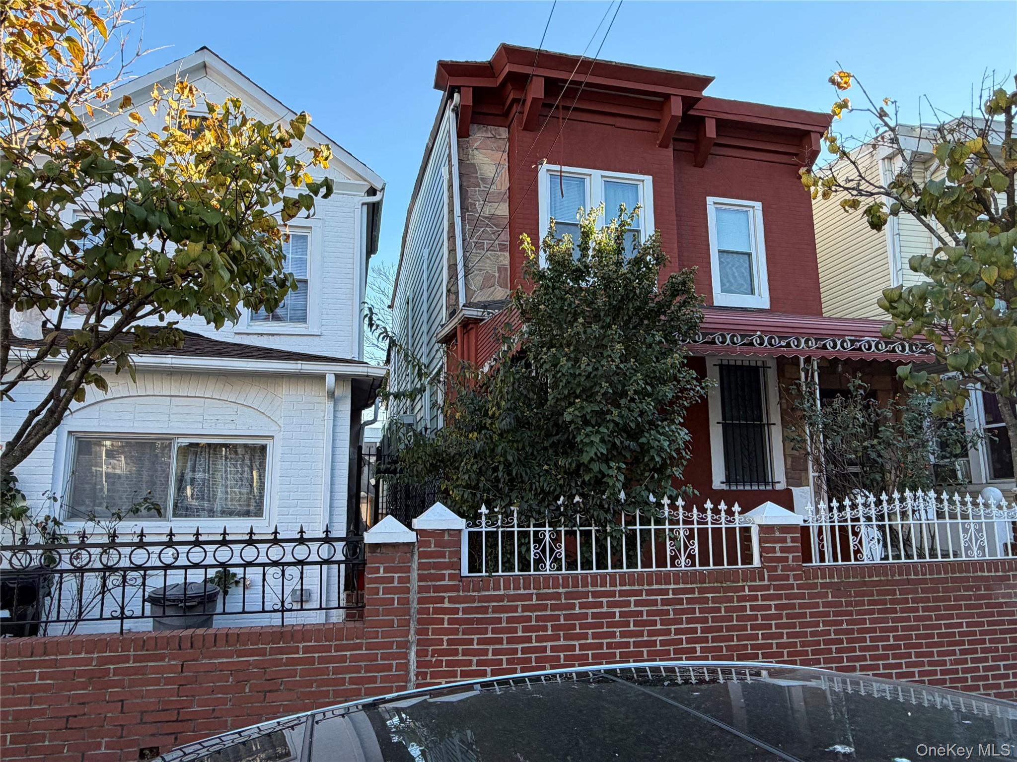 102-08 39th Avenue