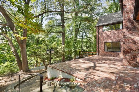Tiny photo for 27 Hardscrabble Road, Briarcliff Manor, NY 10510 (MLS # 921875)