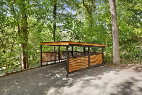 Tiny photo for 27 Hardscrabble Road, Briarcliff Manor, NY 10510 (MLS # 921875)