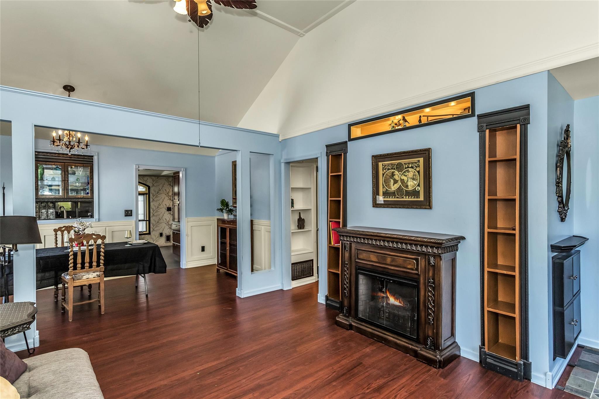 118 Noel Drive, Centereach, New York image 4