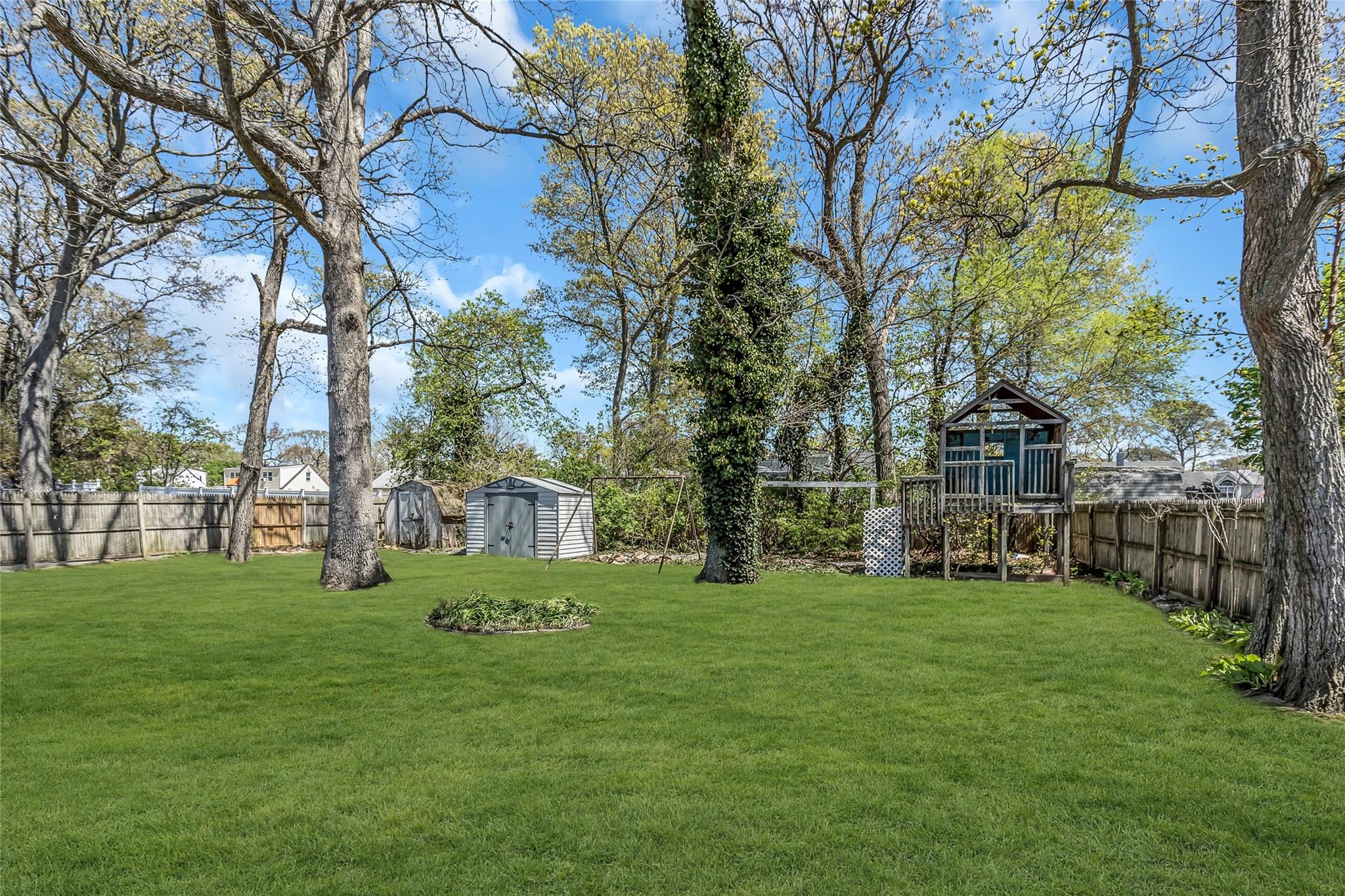 118 Noel Drive, Centereach, New York image 23