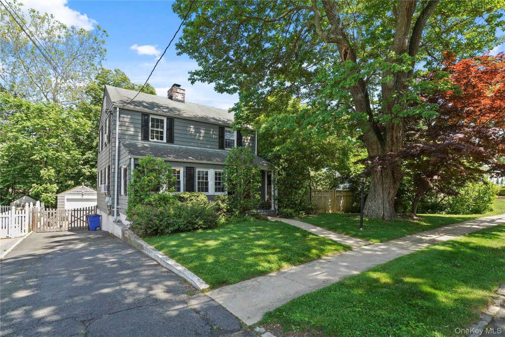Photo of 9 Whittier Street, Hartsdale, NY 10530 (MLS # 1004830)