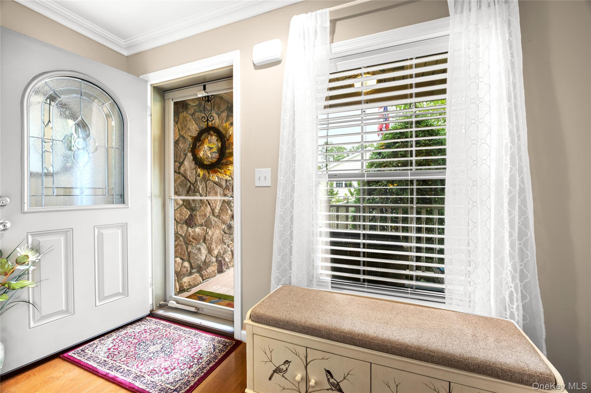 1661 Old Country Road 560