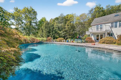 986 Cliff Avenue Yorktown Heights NY 10598