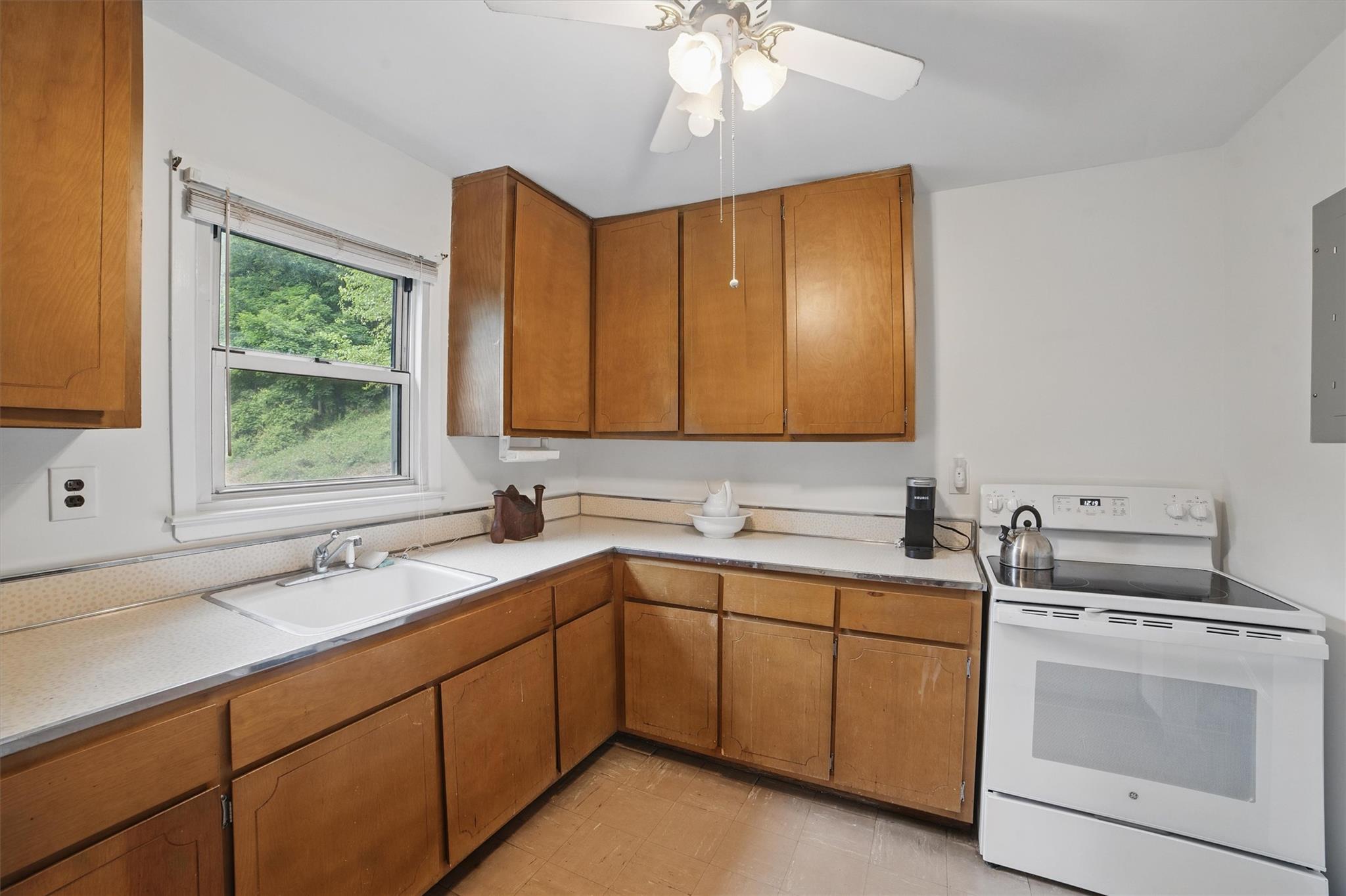 147 Charter Circle #147, Ossining, New York image 7