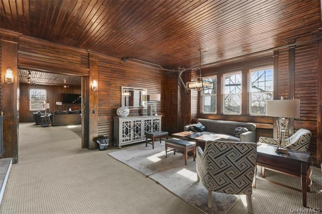 91 Carrollwood Drive