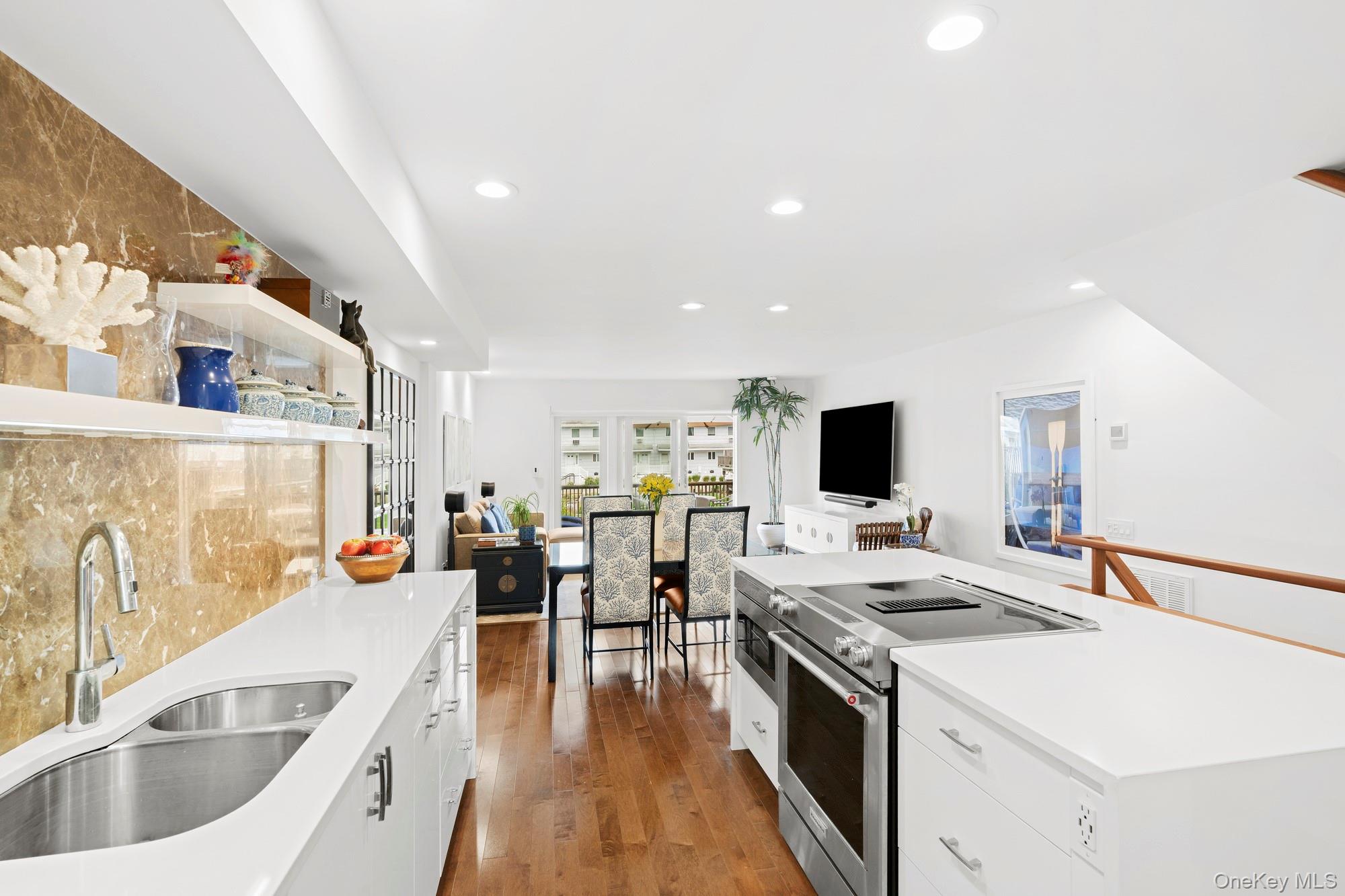 3018 Mitchell Road