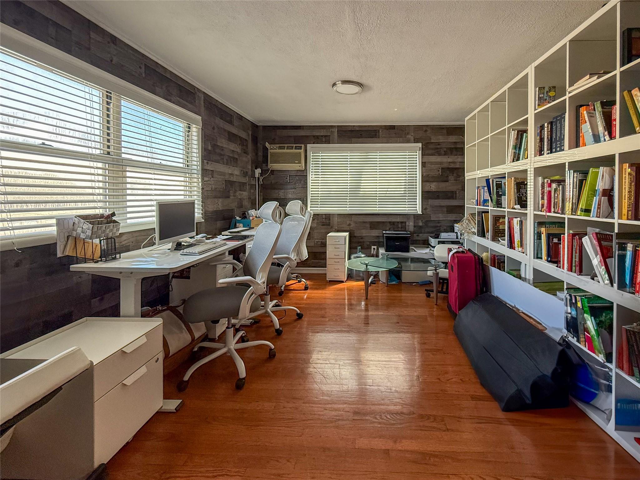 1 Palmer Place, Valley Stream, New York image 3