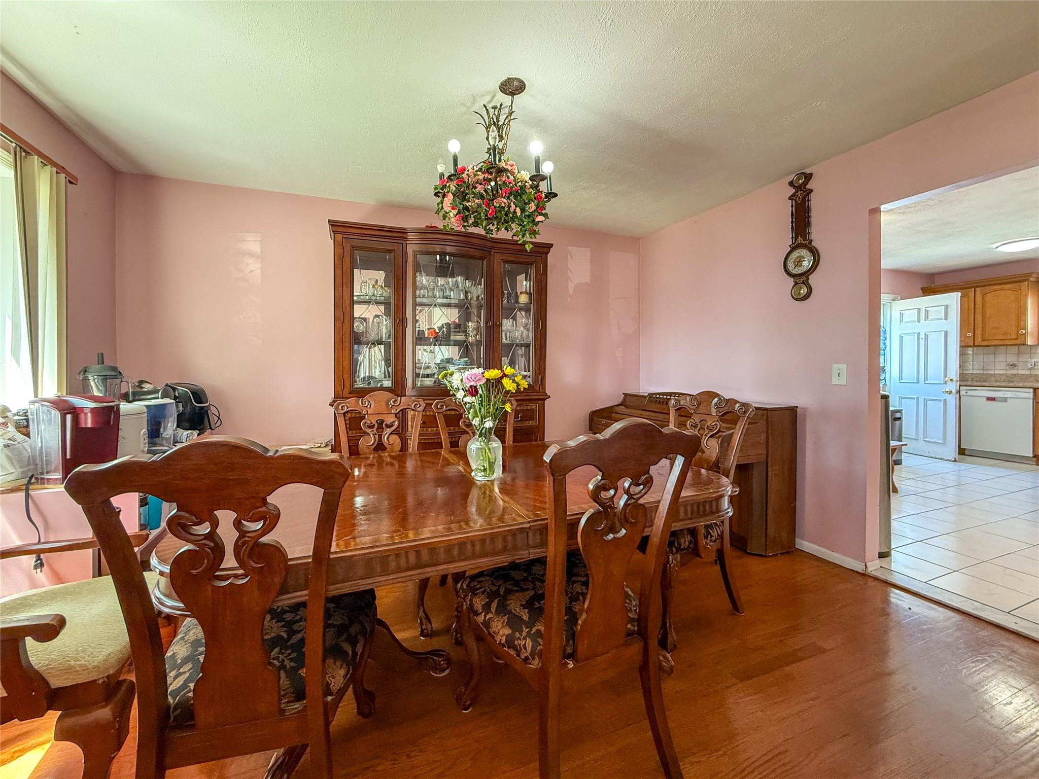 1 Palmer Place, Valley Stream, New York image 6