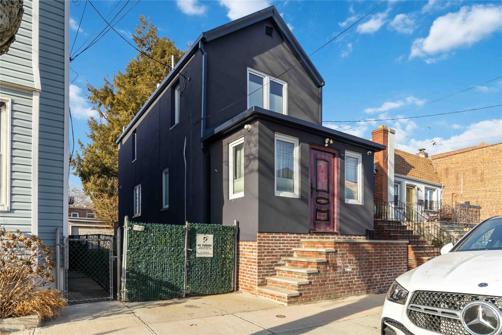 60-15 78th Avenue, Glendale, New York image 2