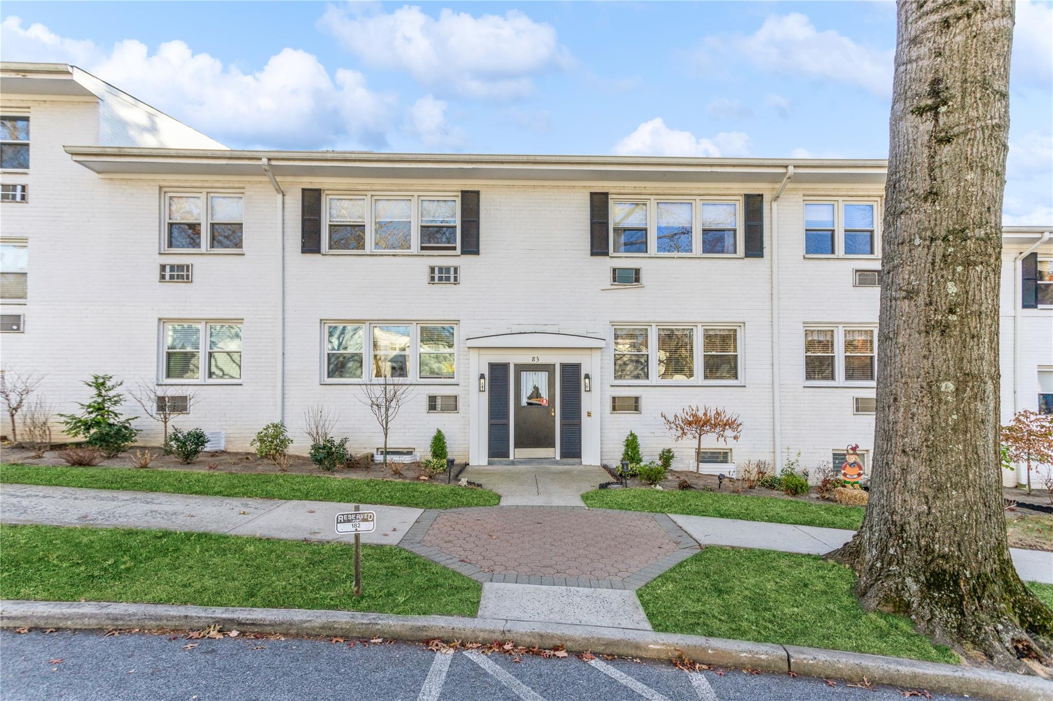 83 Avon Circle #C, Rye Brook, New York image 1