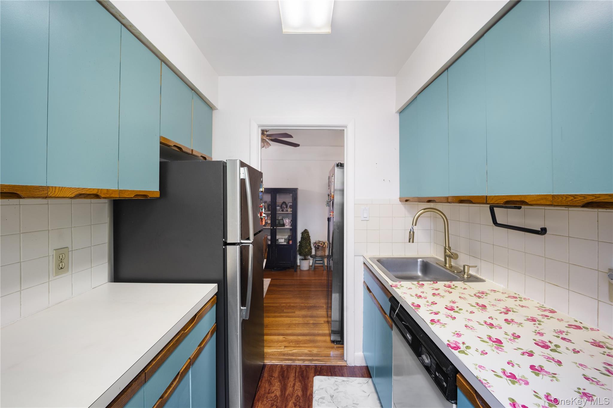 47-22 215th Place 2B