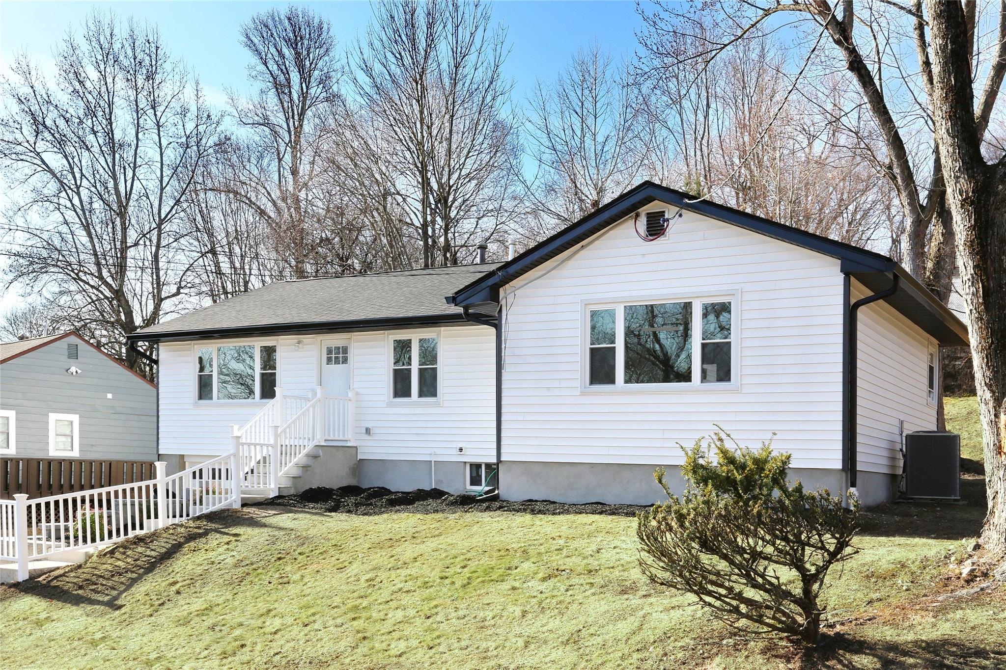 93 Capt Shankey Drive, Haverstraw, New York image 28