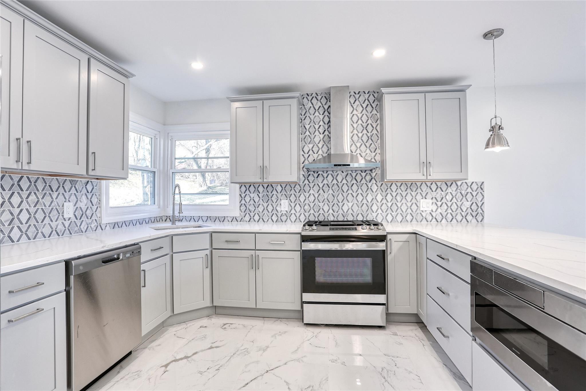 93 Capt Shankey Drive, Haverstraw, New York image 13