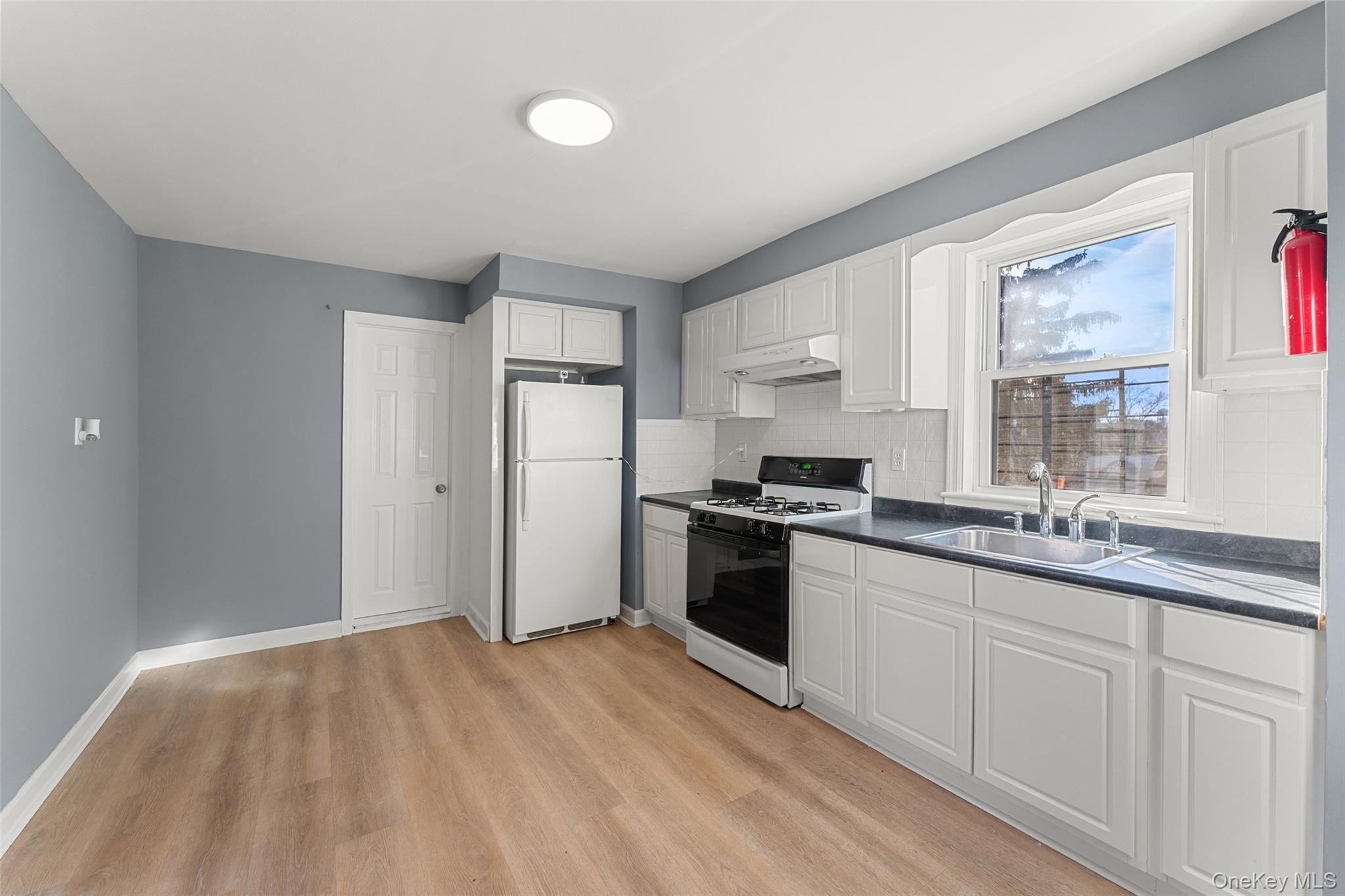 234 Edwards Place 2nd Floor