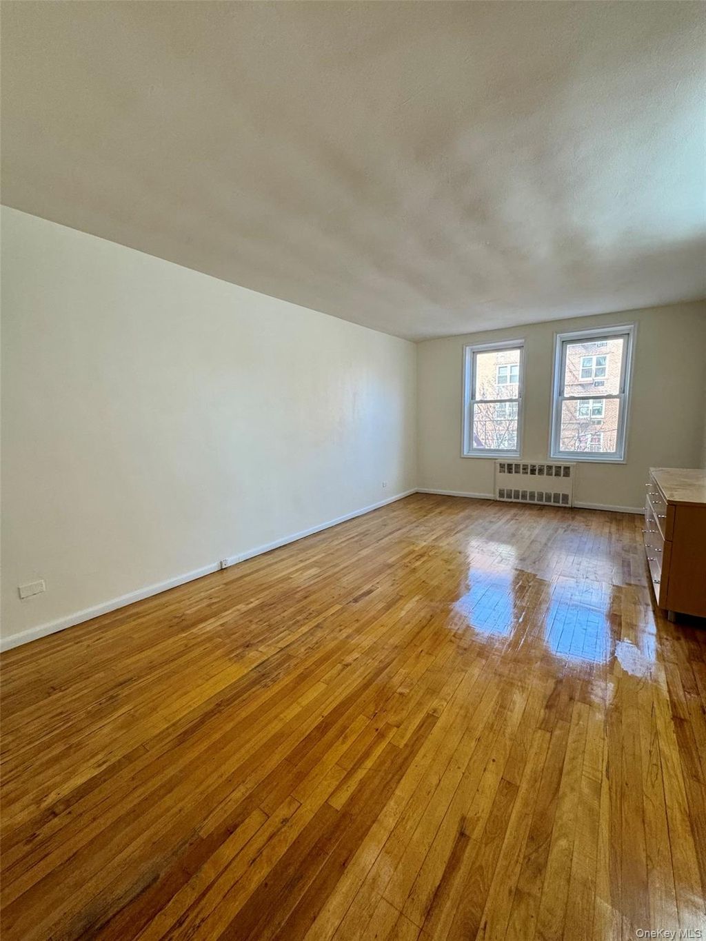 Photo of 142-20 41st Avenue #4K, Flushing, NY 11355 (MLS # 942982)