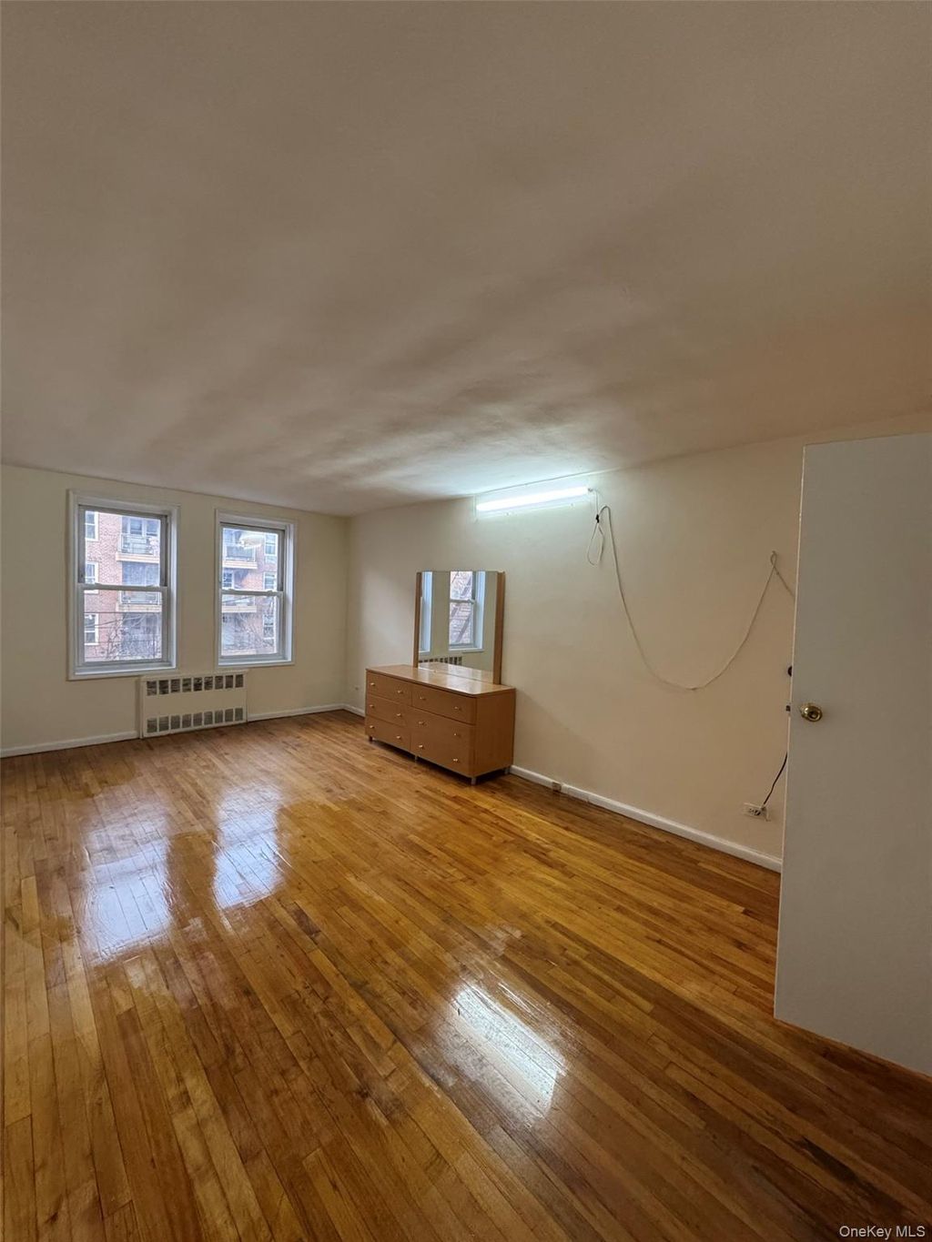 Photo of 142-20 41st Avenue #4K, Flushing, NY 11355 (MLS # 942982)