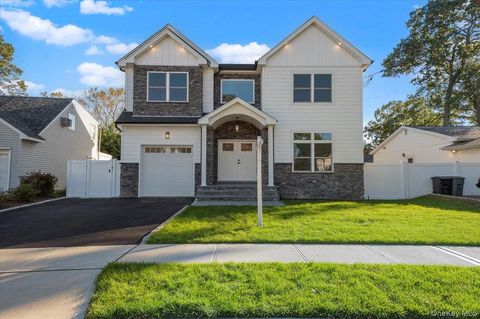 2282 Sycamore Place Merrick NY 11566