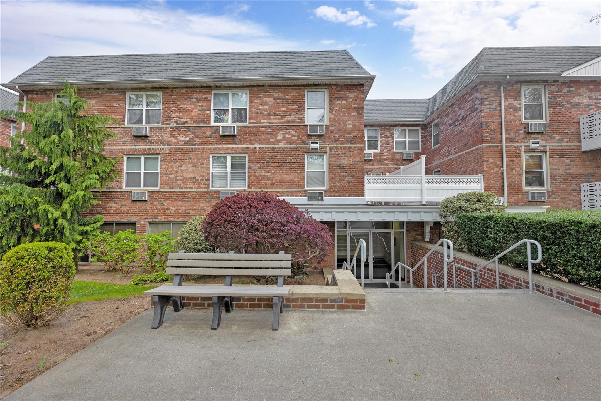 40 Daley Place 230