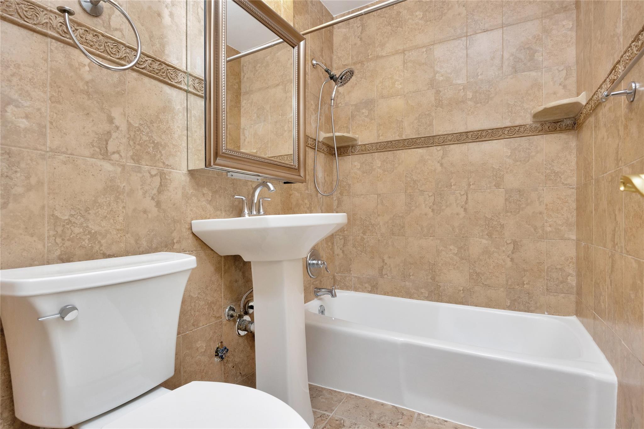 40 Daley Place #230, Lynbrook, New York image 13