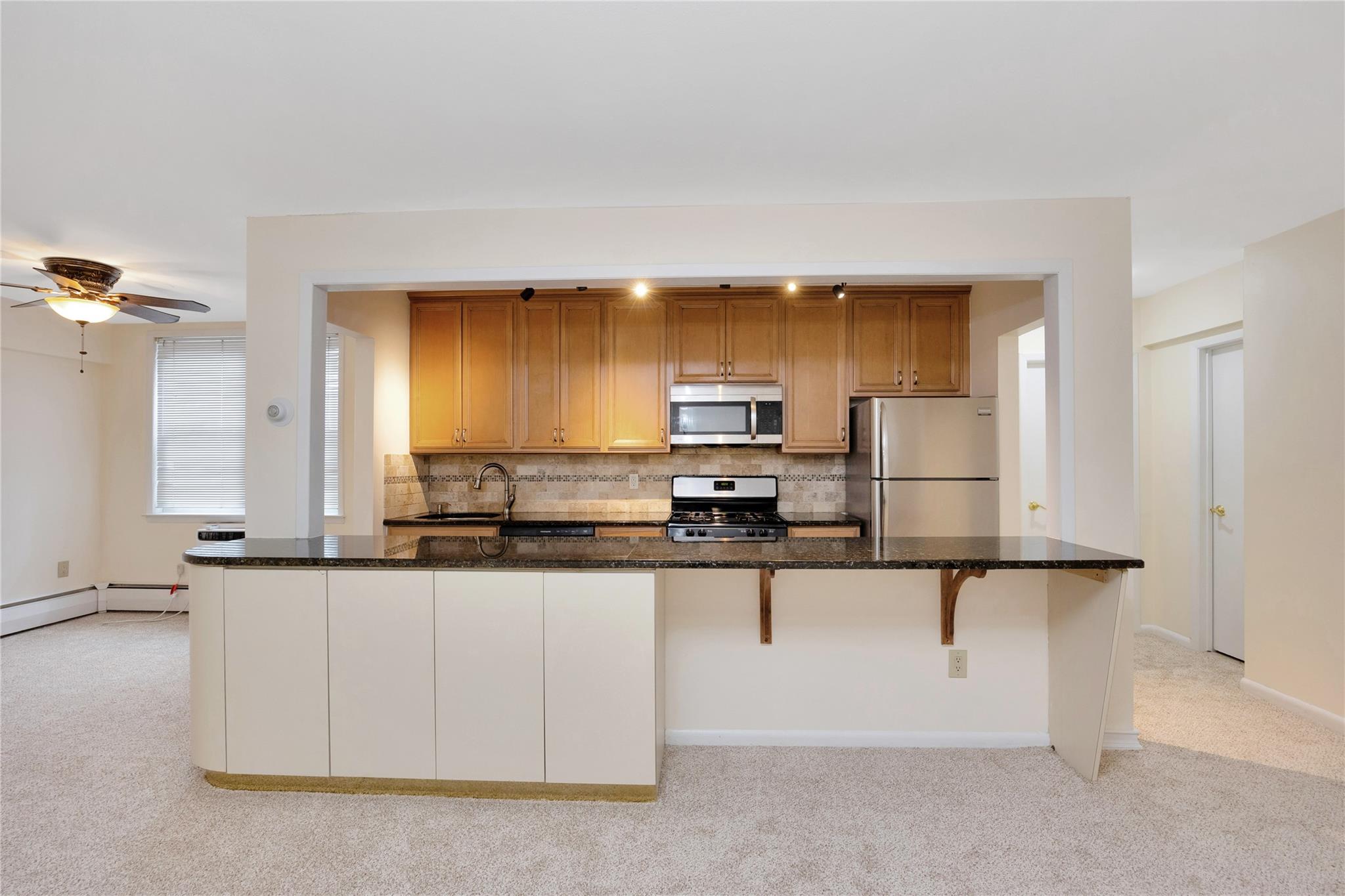 40 Daley Place #230, Lynbrook, New York image 6