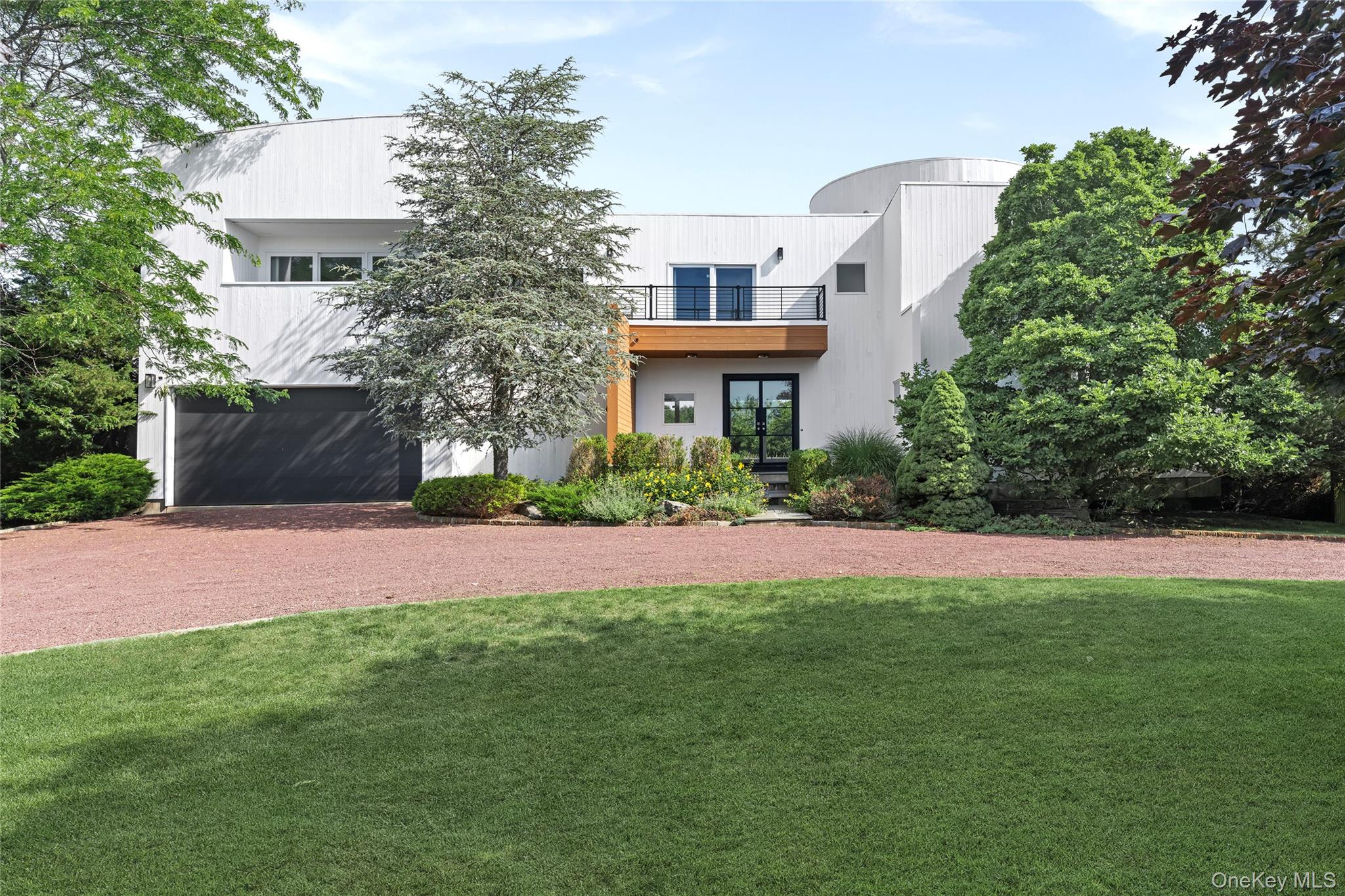 12 Bay Meadow Lane