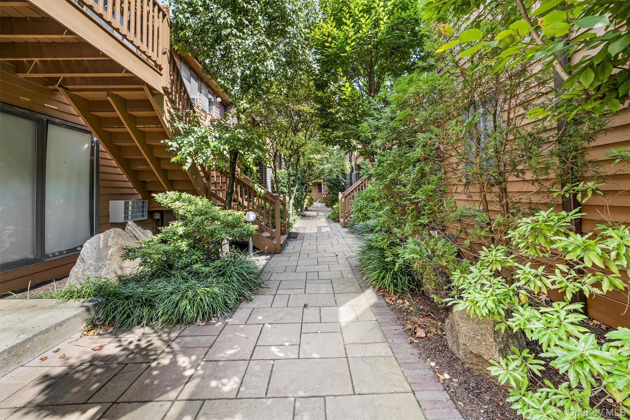 15 Greenridge Avenue 25F