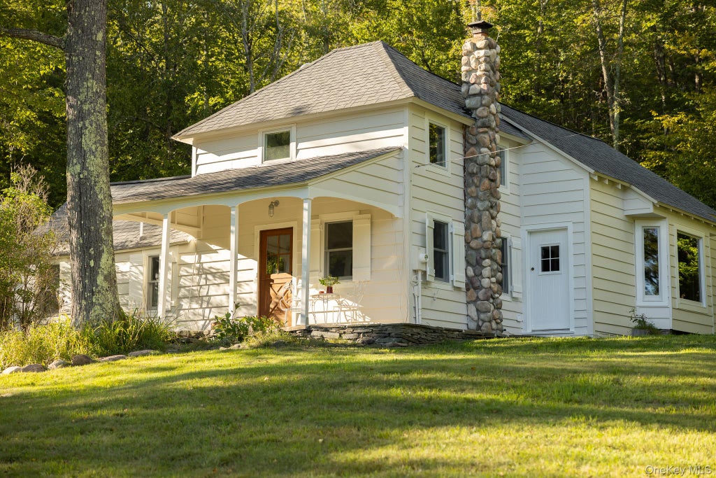 Photo of 371 Grooville Road, Livingston Manor, NY 12758 (MLS # 1050865)