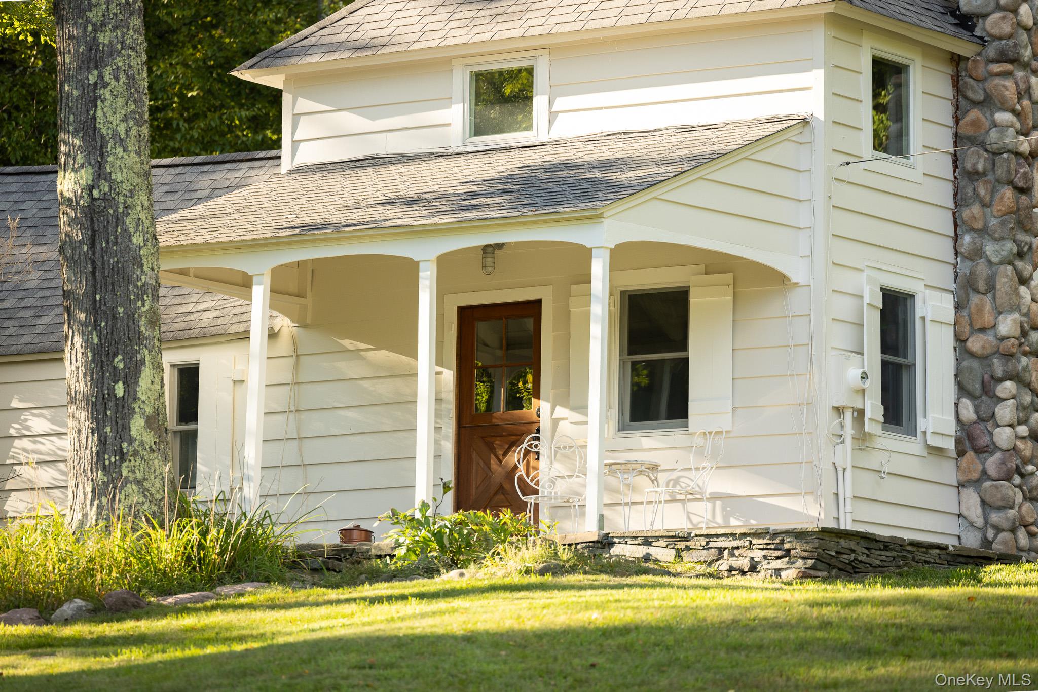 371 Grooville Road