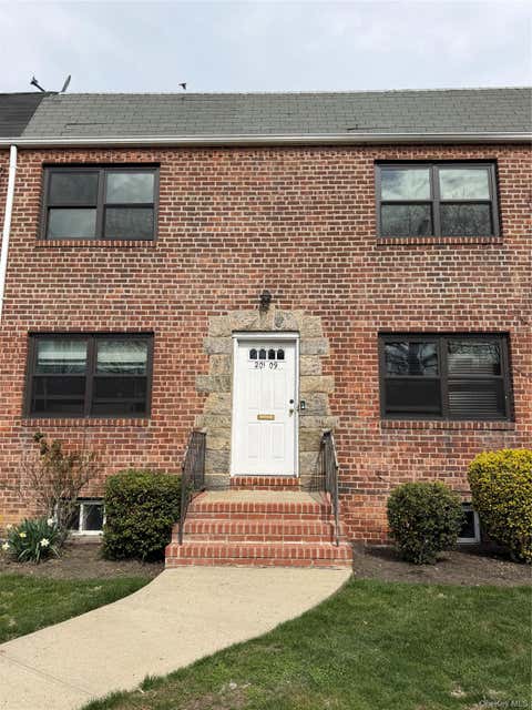 Homes For Sale - 20109 35th Avenue #B<br/> Queens County, Bayside, NY 11361