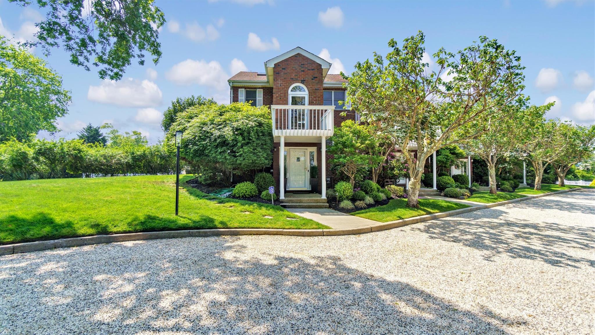 Library Avenue 4, Westhampton Beach, Hamptons, NY - 2 Bedrooms  
3 Bathrooms - 