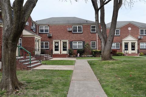 Photo of 211-07 73 Avenue #349, Bayside, NY 11364 (MLS # 967902)