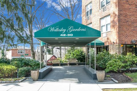 42-30 Douglaston Parkway Unit 5C, Douglaston, NY 11363 - MLS#: 941065