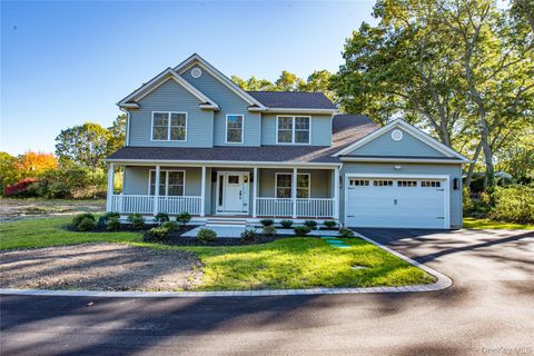 Photo of 176 Southern Boulevard, Nesconset, NY 11767 (MLS # 922025)