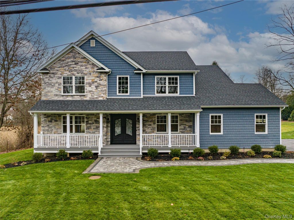 Photo of 176 (Birmingham) Southern Boulevard, Nesconset, NY 11767 (MLS # 922025)